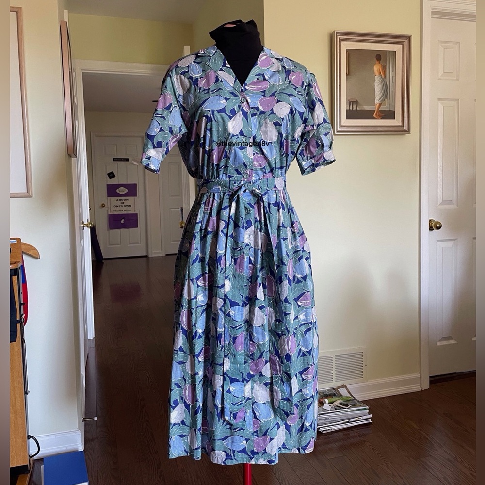 Fabulous 80s-does-40s floral cotton shirtdress